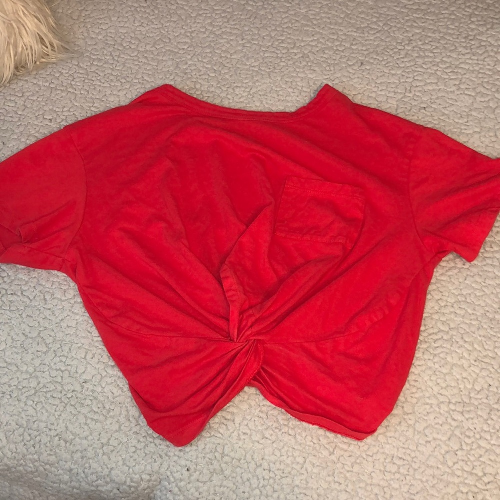 Forever 21 tie not t shirt.